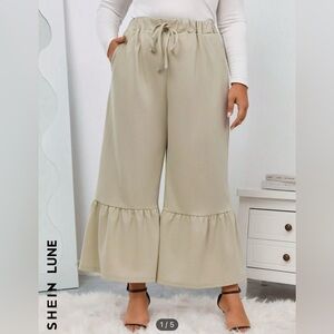 NEW pants, size 3X/18